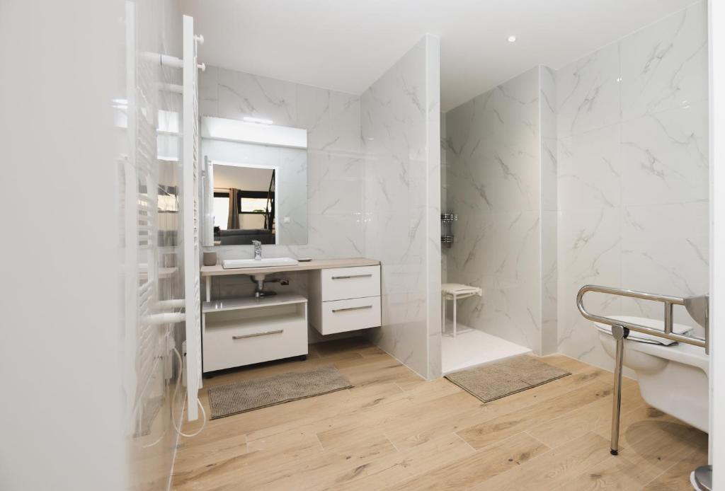 Le Naturiste, Loft avec Jacuzzi